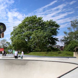 Der Skate- und BMX-Rad-Park der Northbrigade wurde schon 1988 gegründet. Inzwischen ist er aufwendig saniert worden.