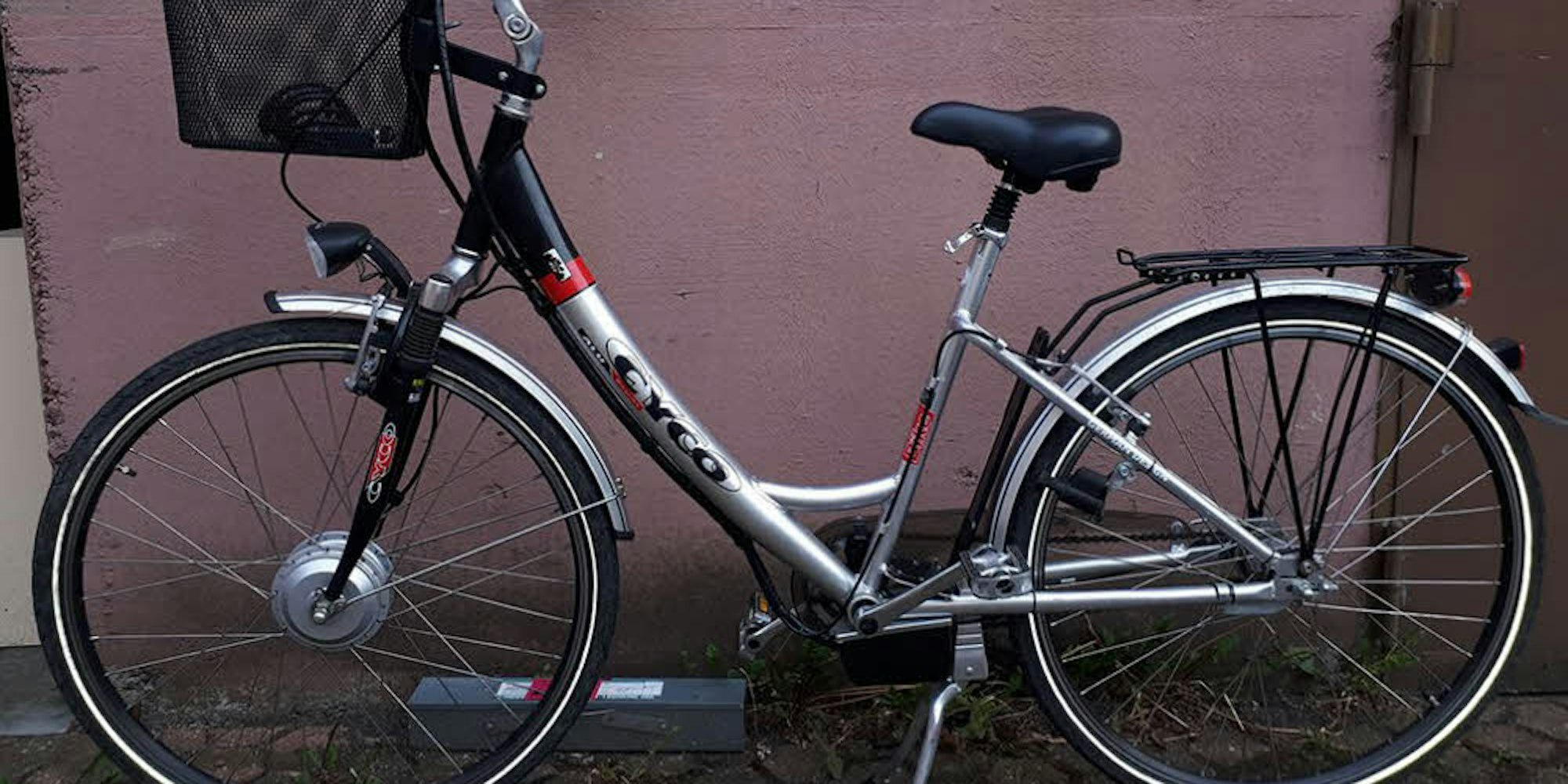 Die Polizei sucht die Besitzerin dieses Fahrrads.