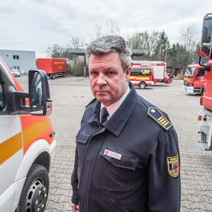 Leverkusens Feuerwehrchef Hermann Greven berichtet von zunehmenden Handgreiflichkeiten.