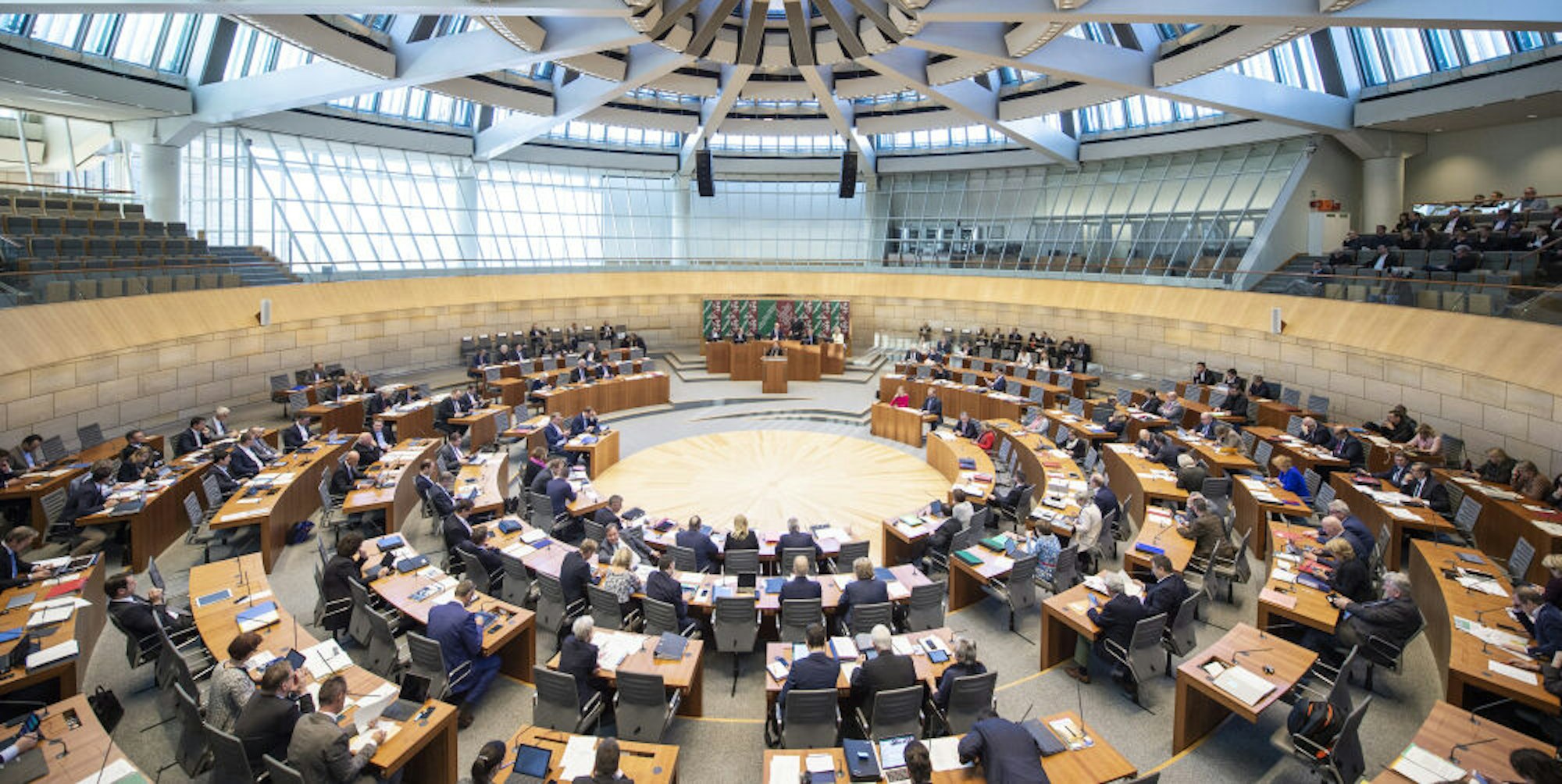 Der nordrhein-westfäische Landtag in Düsseldorf. (Symbolfoto)