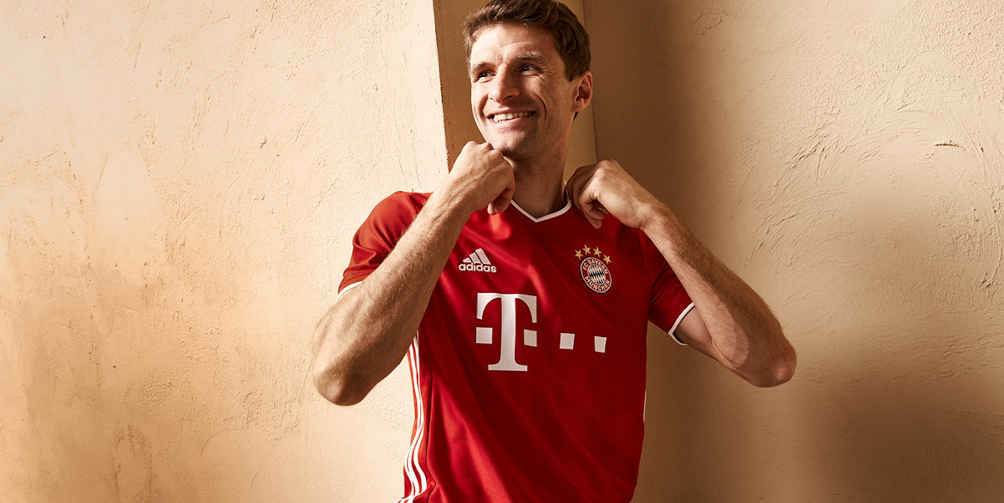 Müller im neuen Bayern Trikot