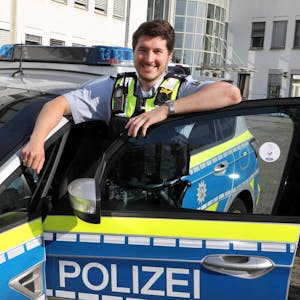 Einer von 230 Kollegen: Polizeioberkommissar Tobias Falkenstein ist einer der Mitarbeiter der Direktion Gefahrenabwehr.