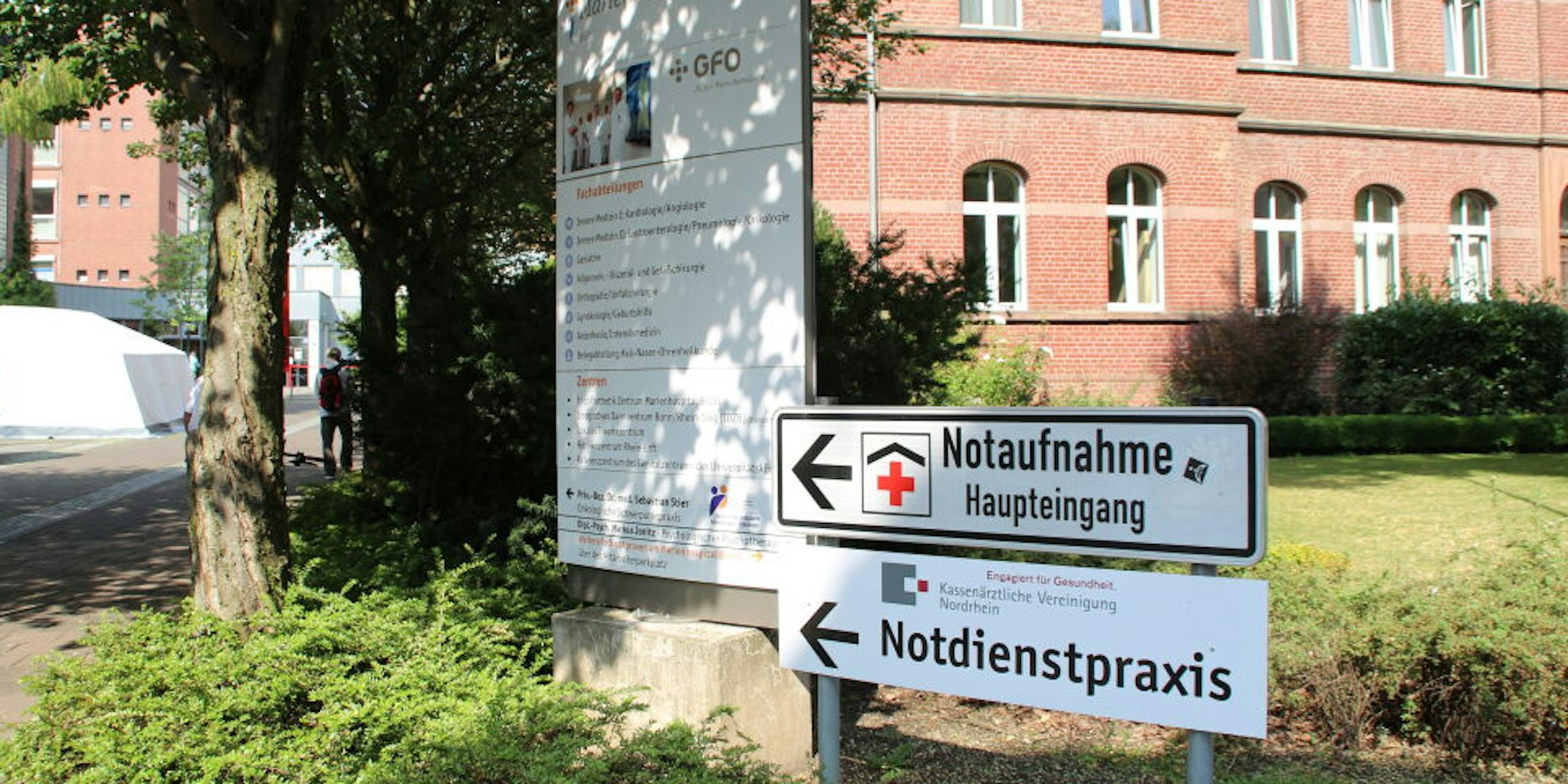 In der Notaufnahme des Marienhospitals in Brühl kam es zu langen Wartezeiten.